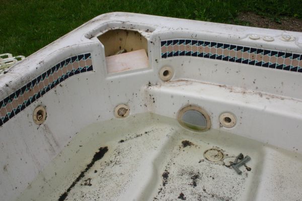 Hot Tub Removal in Mount Pleasant