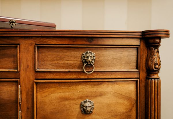 Dresser Disposal in Mount Pleasant