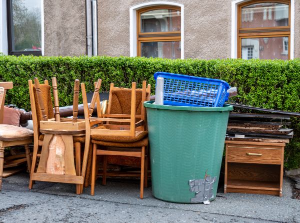 Chair Disposal Service in Mount Pleasant