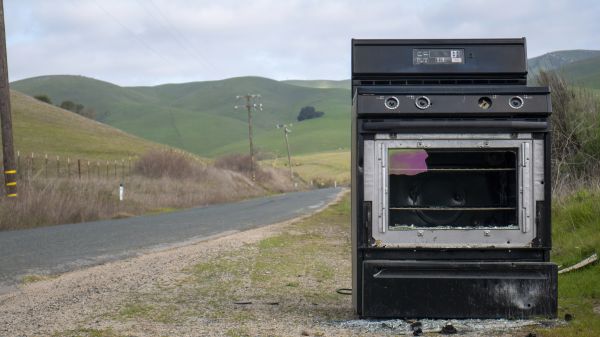 Oven Disposal Service in Mount Pleasant