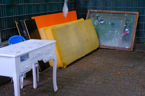 Old Furniture Disposal in Mount Pleasant